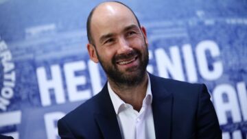 Σπανούλης: «Να ξανακάνουμε την Εθνική μεγάλη, έχω μιλήσει με τον Γιάννη και θέλει να είναι στην ομάδα το καλοκαίρι»