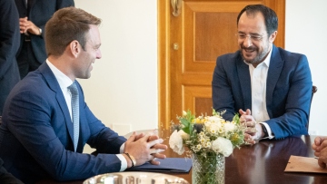 Κασσελάκης: Συνάντηση με τον Νίκο Χριστοδουλίδη στη Λευκωσία 