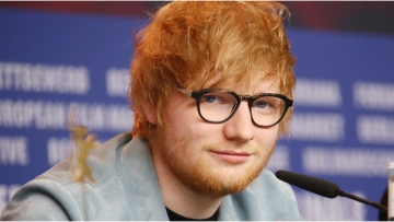 Εντ Σίραν: Ο τάφος του τραγουδιστή είναι έτοιμος στην πίσω αυλή του σπιτιού του 