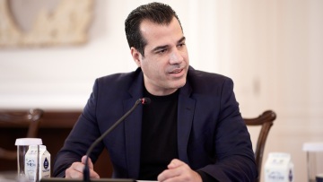 Πλεύρης: Ορθά διεγράφη ο Σαλμάς, συμπεριφερόταν εδώ και καιρό σαν βουλευτής αντιπολίτευσης