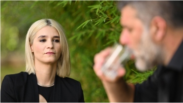 Σασμός: O Αντρέας προσεγγίζει τη Στέλλα με σκοτεινούς σκοπούς