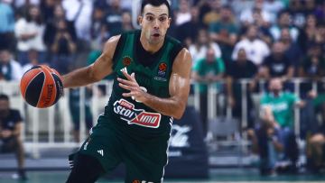 Παναθηναϊκός: Δεν παίζει με τη Μπάγερν Μονάχου ο Σλούκας 