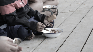 Έρευνα: Όλο και περισσότερα παιδιά πηγαίνουν νηστικά για ύπνο