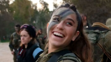 Πόλεμος στο  Ισραήλ: Η 20χρονη ανθυπολοχαγός που έσωσε νεοσύλλεκτους στο Ισραήλ