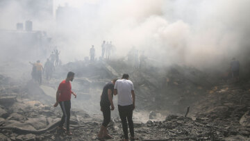 To Ισραήλ λέει σε 1,1 εκατ. αμάχους στη Γάζα να φύγουν προς νότο - «Σας χρησιμοποιούν ως ανθρώπινες ασπίδες»