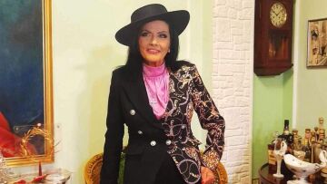 Ζωζώ Σαπουντζάκη: Πόσο μου αρέσουν οι βόλτες στην Αθήνα - Δείτε φωτογραφία