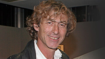 Αίας Μανθόπουλος: Η πολυτάραχη προσωπική ζωή του «ζεν πρεμιέ» που αναζητούσε απεγνωσμένα την αγάπη 