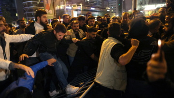 Τουρκία: Επεισόδια μετά το χτύπημα στο νοσοκομείο της Γάζας - Προσπάθησαν να εισβάλουν στο προξενείο και την πρεσβεία του Ισραήλ