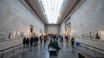 Γλυπτά του Παρθενώνα: Θα μπορούσαν να επιστραφούν προσωρινά στην Ελλάδα με ανταλλαγές, λέει ο Όσμπορν