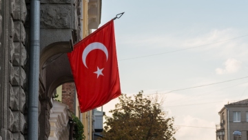 Πόλεμος στο Ισραήλ: Η Άγκυρα ζήτησε από τις πρεσβείες στην Τουρκία να έχουν μεσίστιες τις σημαίες τους για το εθνικό πένθος