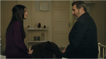 Το Ναυάγιο: Η Ειρήνη είναι έγκυος και ο Ιπποκράτης στέκεται δίπλα της