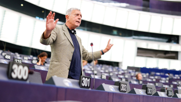 Απάντηση Κούλογλου: O ΣΥΡΙΖΑ αυτοκαταστρέφεται με τον Κασσελάκη καθημερινά