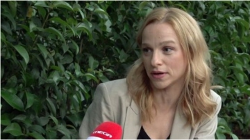 Ελεάνα Στραβοδήμου - Το Ναυάγιο: Το κλίμα είναι πολύ ωραίο, παρόλο που κλαίμε, αγωνιούμε