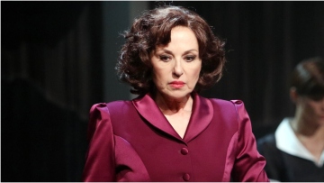 Κοραλία Καράντη: Οι γυναίκες όταν πάψουν να είναι αντικείμενο ερωτικού ενδιαφέροντος, είναι σαν να σβήνουν από τον χάρτη