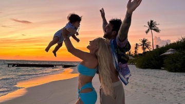 H Iωάννα Τούνη θα κάνει ταξιδιωτική εκπομπή με τον Δημήτρη Αλεξάνδρου και τον γιο τους