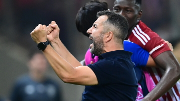 Μαρτίνεθ για τη νίκη του Ολυμπιακού επί της Γουέστ Χαμ: «Είχα την ευκαιρία να ζήσω μια μεγάλη βραδιά» - Δείτε βίντεο