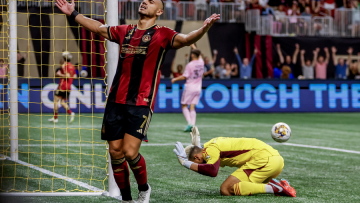 Ο Γιακουμάκης ψηφίστηκε καλύτερος «νεοφερμένος» στο MLS αφήνοντας δεύτερο τον Λιονέλ Μέσι!