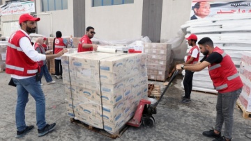 Πόλεμος στο Ισραήλ: Η Χαμάς καλεί την Αίγυπτο να δράσει αποφασιστικά  για να φτάσει βοήθεια στη Γάζα