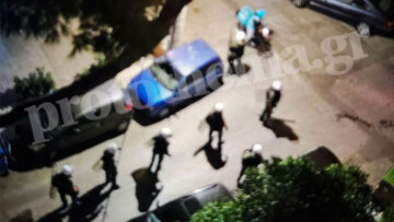 Χειροπέδες σε τέσσερα άτομα για τα επεισόδια στη Ν. Ιωνία το Σάββατο - Επιτέθηκαν σε μαγαζί