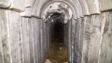 Γάζα - WSJ: Το Ισραήλ έχει αρχίσει να διοχετεύει θαλασσινό νερό στα τούνελ της Χαμάς