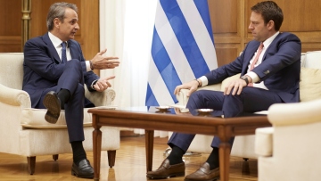 Συνάντηση Μητσοτάκη – Κασσελάκη: Πόθεν έσχες και ΕΥΠ στο επίκεντρο της ατζέντας του προέδρου του ΣΥΡΙΖΑ