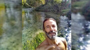 Θανάσης Ευθυμιάδης: Έχω καθαρό νερό και ελάχιστα χρήματα στην τσέπη, ανήκω στο τυχερό 25% των ανθρώπων