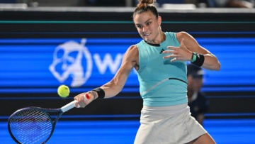 WTA Finals: Με ήττα ολοκλήρωσε τη σεζόν η Σάκκαρη, 2-0 από την Πεγκούλα