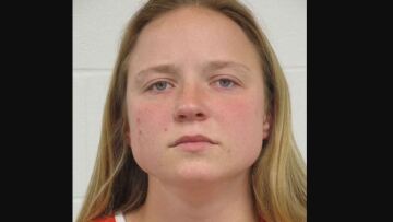 ΗΠΑ: Για σεξουαλική κακοποίηση 14χρονου κατηγορείται 24χρονη δασκάλα - Είχε παντρευτεί πριν από 58 ημέρες