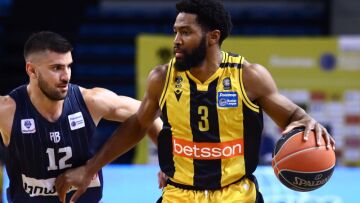 Basket League, ΑΕΚ - Καρδίτσα 103-88: Ξέσπασε με ηγέτες Ραντλ και Κουζμίνσκας