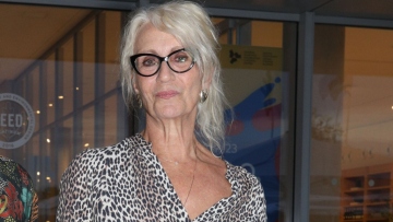 Θέμις Μπαζάκα: Να γίνει σεξουαλική εκπαίδευση στο σχολείο και να πάψουν τα Θρησκευτικά