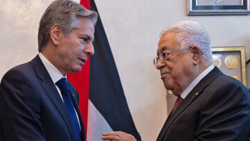 Αιφνιδιαστική επίσκεψη Μπλίνκεν στη Δυτική Όχθη πριν το ταξίδι στην Τουρκία - Συναντήθηκε με τον Αμπάς