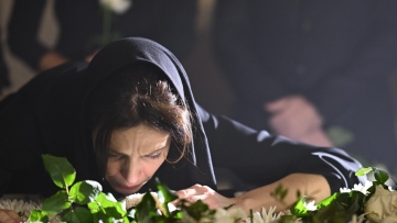 Σασμός: Το πένθος μεταμορφώνει τη Βασιλική και εμφανίζει ένα πρόσωπο που κανένας δεν περίμενε