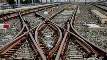 Ανενόχλητοι ρήμαξαν καλώδια του ΟΣΕ και έθεσαν εκτός λειτουργίας την τηλεδιοίκηση από Αχαρνές μέχρι Τιθορέα