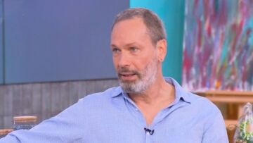 Βασίλης Κούκουρας: Στις σχέσεις μου έχω παιδευτεί κι έχω παιδέψει