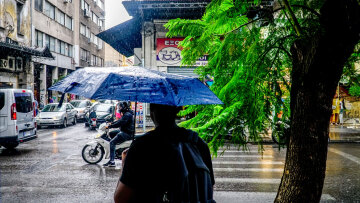 Καιρός: Κακοκαιρία σε όλη τη χώρα από την Παρασκευή - Έκτακτη προειδοποίηση για καταιγίδες στην Αττική  