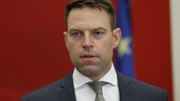 Κασσελάκης: Ζητά την αποπομπή Γεωργιάδη για τις δηλώσεις σχετικά με τα Τέμπη