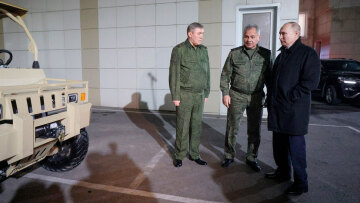 Αιφνιδιαστική επίσκεψη Πούτιν στο γενικό επιτελείο του πολέμου στην Ουκρανία