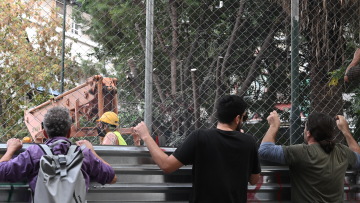 Εξάρχεια: Κάτοικοι και επαγγελματίες διαφωνούν με όσους αντιδρούν για το Μετρό - «Δεν είμαστε αυτόνομο γαλατικό χωριό»