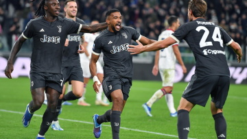 Serie A, Γιουβέντους - Κάλιαρι 2-1: Τρίποντο κορυφής στο Τορίνο - Δείτε τα γκολ 