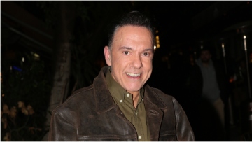 Ποσειδώνας Γιαννόπουλος: Θα έχουμε πραγματικά προχωρήσει μπροστά όταν δεν θα συζητάμε για μια γκέι σκηνή σε οποιοδήποτε ελληνικό σίριαλ