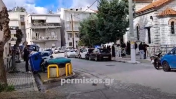 Προθεσμία να απολογηθεί την Πέμπτη πήρε ο αστυνομικός για τον θάνατο του 17χρονου Ρομά - «Το θύμα προσπάθησε να πάρει το όπλο μου»