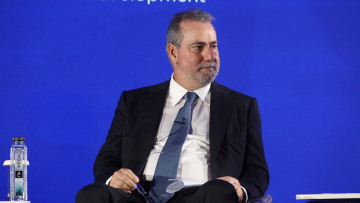 Κωνσταντακόπουλος στο συνέδριο του Travel.gr: Στόχος μας είναι να προσελκύσουμε πιο ποιοτικό τουρισμό