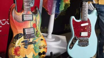 Σε δημοπρασία πουλήθηκαν κιθάρες των Έρικ Κλάπτον και Κερτ Κομπέιν