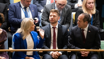 Θεωρίες συνωμοσίας από τον γιο του Νετανιάχου για τις φωτιές στο Ισραήλ - «Ελπίζω να φταίνε οι Άραβες και όχι η Αριστερά»