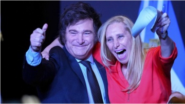 Αργεντινή: Αντιδράσεις στην εκλογική νίκη του Χαβιέρ Μιλέι - Συγχαρητήρια από Τραμπ και Μπολσονάρου
