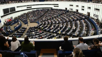 Qatargate:  «Λόμπι κάτω από το τραπέζι ή σκάνδαλο διαφθοράς;» - Η La Libre αναλύει τι είναι