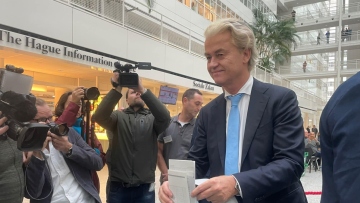 Εκλογές στην Ολλανδία: 37 έδρες συγκεντρώνει το κόμμα του Βίλντερς - Ποιες είναι οι θέσεις του για Ισλάμ, μετανάστες, Ευρώπη