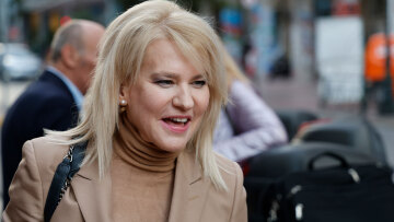 Τζάκρη για την επιστολή των 87: Οι συνάδελφοι θα μπορούσαν να περιμένουν την συνεδρίαση της κεντρικής επιτροπής