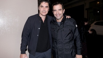 Χριστόφορος Παπακαλιάτης - Κων/νος Μαρκουλάκης: Φωτογραφίζονται μαζί 23 χρόνια μετά το «Να με προσέχεις»