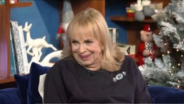 Άννα Φόνσου: Οδηγούσα 35 χρόνια χωρίς δίπλωμα, έχω εδώ και 3 χρόνια